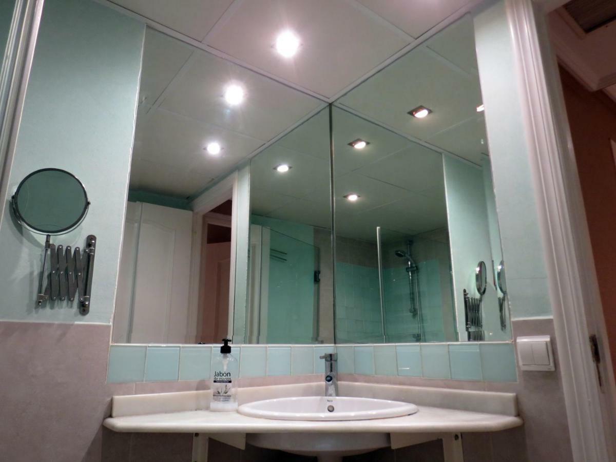Apartamento Parque Plaza De Colon Apartment Cordoba Ngoại thất bức ảnh